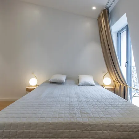 Heart Of Luxury - Steps From & Palais *