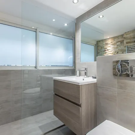 Appartement Heart Of Luxury - Steps From & Palais Cannes