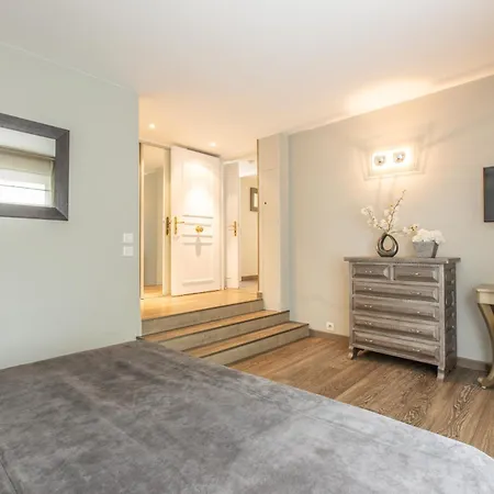 Heart Of Luxury - Steps From & Palais Cannes