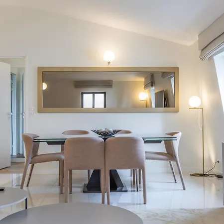 Heart Of Luxury - Steps From & Palais Cannes